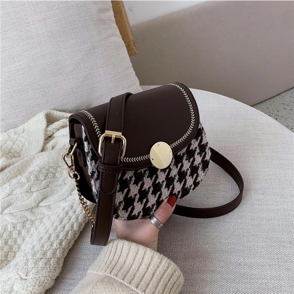 Crossbody bag